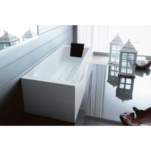 Ванна акриловая Treesse Quadra c панелью